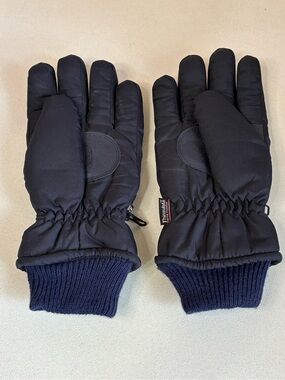 The E Glove Thinsulate Winter Gloves One Size Navy Blue Knit Cuffs Side Clips